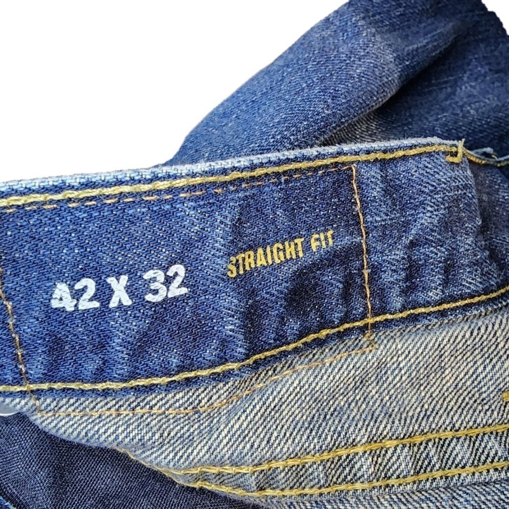 Nautica Men's Straight Fit Jeans Size 42 x 32 - Picture 3 of 3